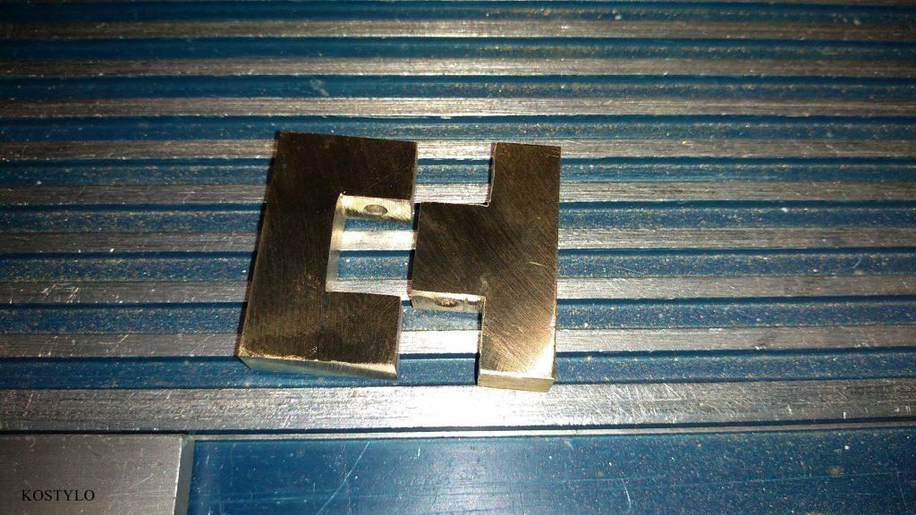 fitting the silver-soldered and hand-grinded components into single piece for an original hinge designed by the Kostylo atelier