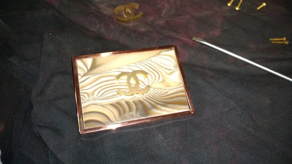 copper-coated and then polished to high gloss trouser buckle before gilding with italian gold in the Kostylo atelier