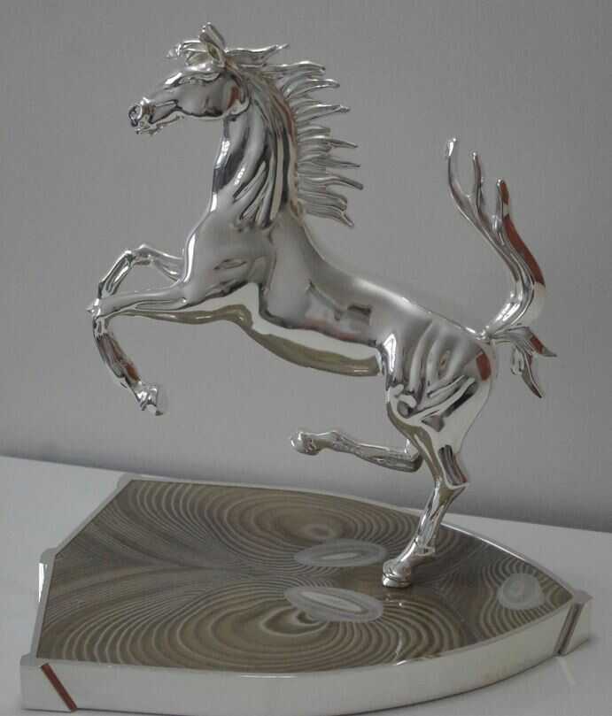 intricately_crafted_luxurious_silverplated_sculpture_of_Ferrari_horse_by_kostylo_atelier Every element of sculpture ferrari stunning masterpiece is an expression of unique passion and masterful craftsmanship by kostylo atelier