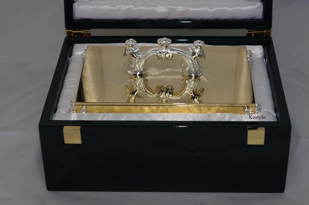 luxurious gilded tsarist jewelry box with rare, original design in dark green branded box lined with white satin by Kostylo atelier